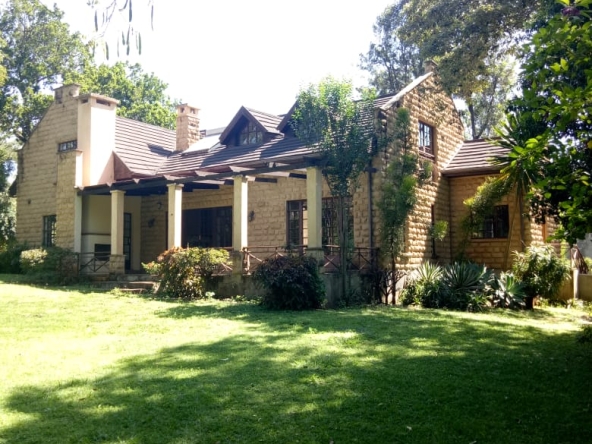 Rustic Secluded 5 Bedroom Townhouse for Sale in Karen Hardy