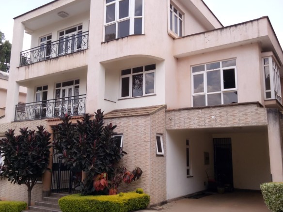 Tranquil 5 Bedroom Townhouse to Let in Lavington