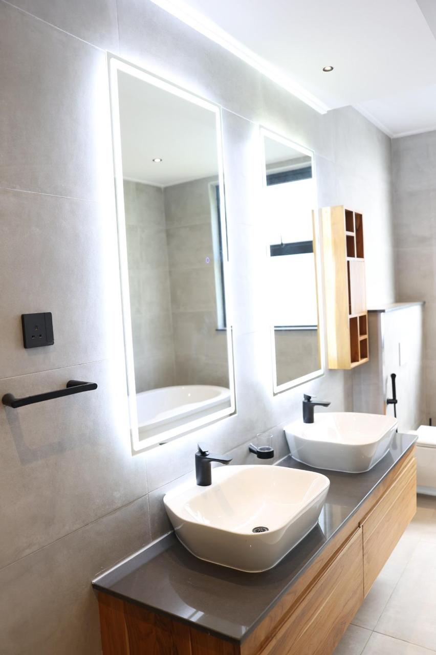 Luxurious 4-Bedroom En-Suite Apartment for Rent on Peponi