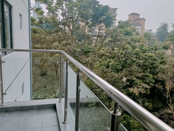 Luxury 1 Bedroom Apartments for Sale on Riverside