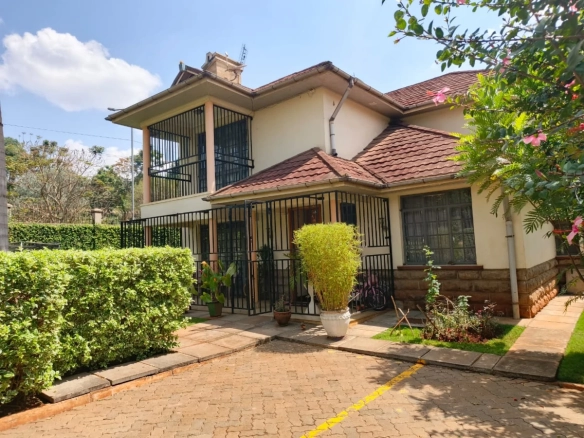 Corner 4 Bedroom Maisonette for Sale in Loresho: Front View of the house 1200x630