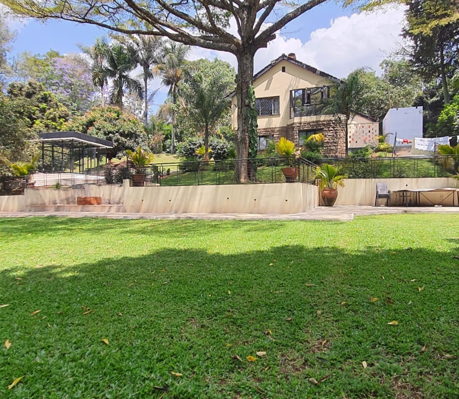 Kyuna: 0.9 Acre land for sale with 4-Bedroom house