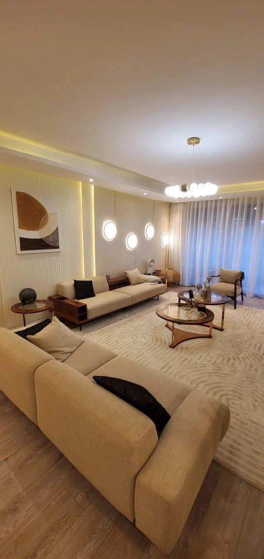 Contemporary 4-Bed Apartments for Sale in City Park Area Angle B