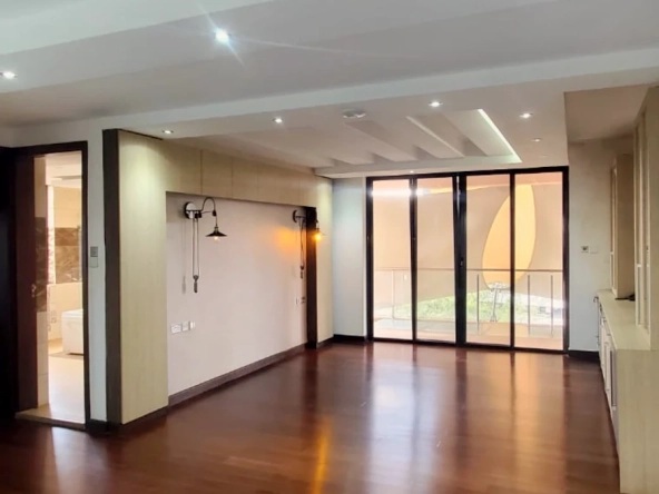 Expansive Smart 5 Bed High End Duplex Apartment in Westlands