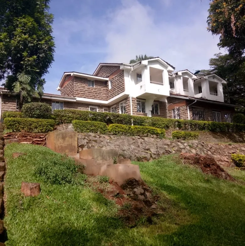 Rustic 4 Bedroom Standalone House For Rent in Nyari Westlands