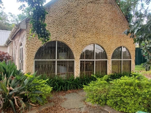 Commercial 5-bedroom standalone house to let in Eldama Ravine, Westlands Front face of the house.